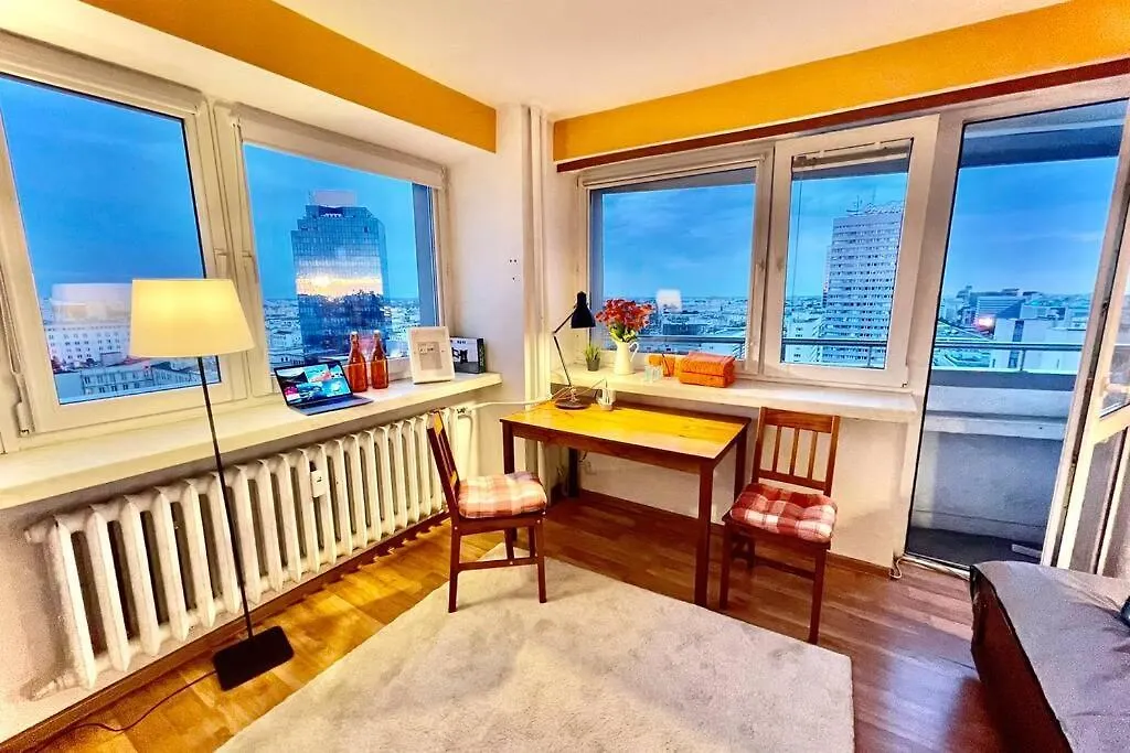 Orange Metro Fast Wifi 1Gbs Big Tv Hbo Appletv Apartment Warsaw