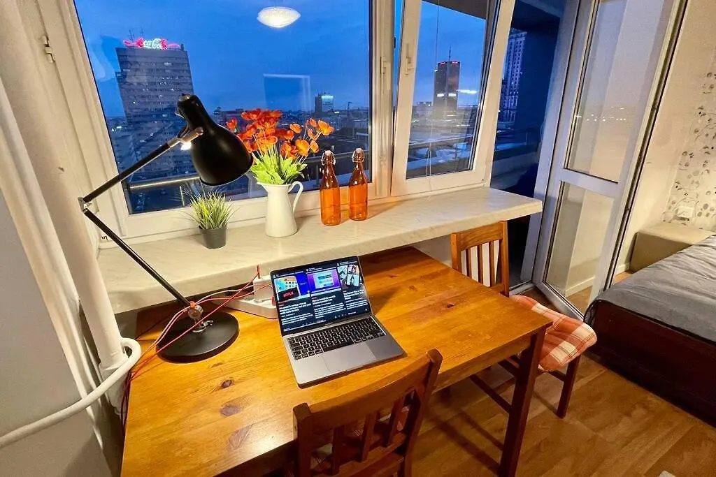Orange Metro Fast Wifi 1Gbs Big Tv Hbo Appletv Apartment Warsaw