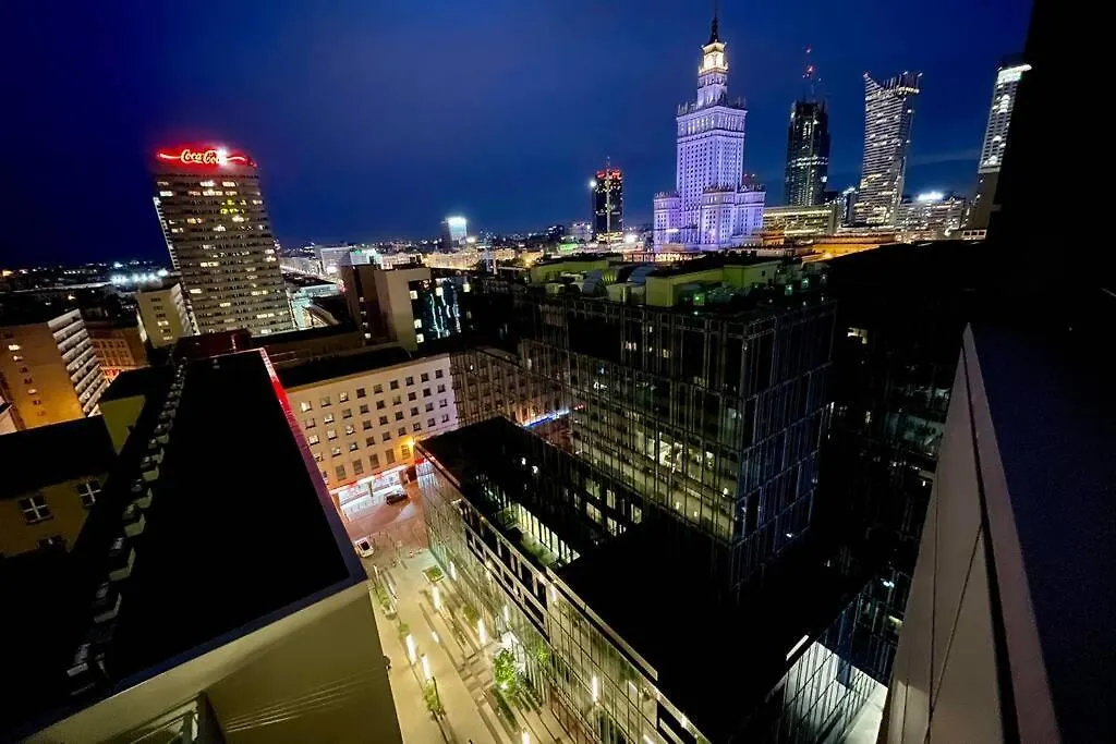 Orange Metro Fast Wifi 1Gbs Big Tv Hbo Appletv Apartment Warsaw Poland