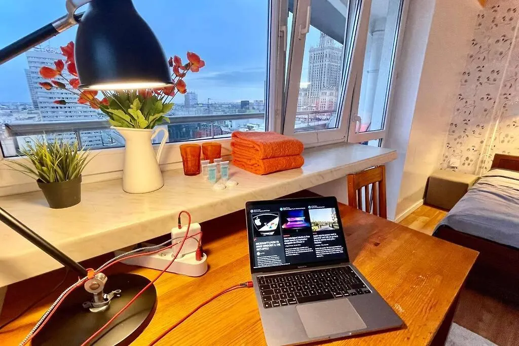 Orange Metro Fast Wifi 1Gbs Big Tv Hbo Appletv Apartment Warsaw