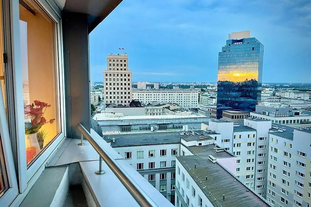 Orange Metro Fast Wifi 1Gbs Big Tv Hbo Appletv Apartment Warsaw
